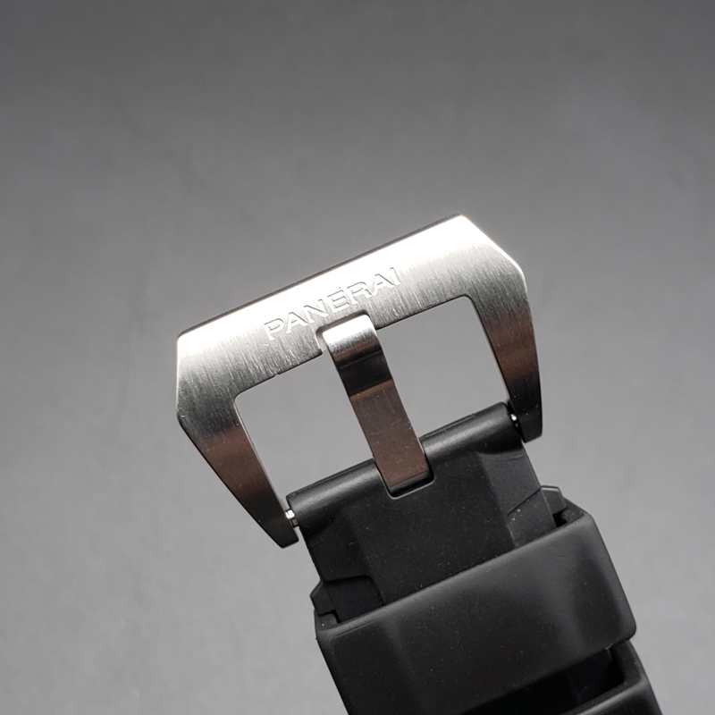 Panerai  Luminor Submersible一PAM00973 